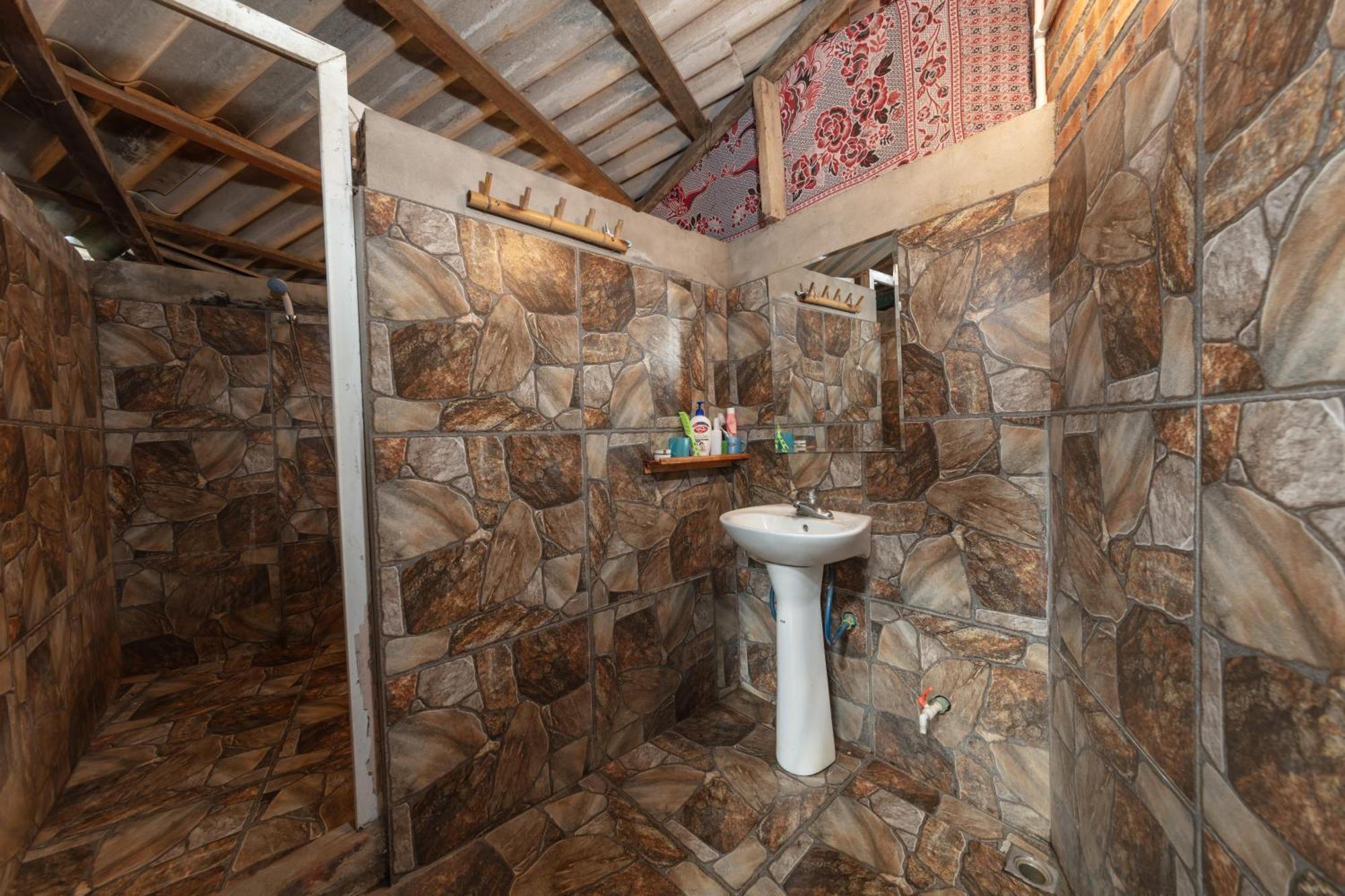 Zili Homestay Sa Pa Exterior photo